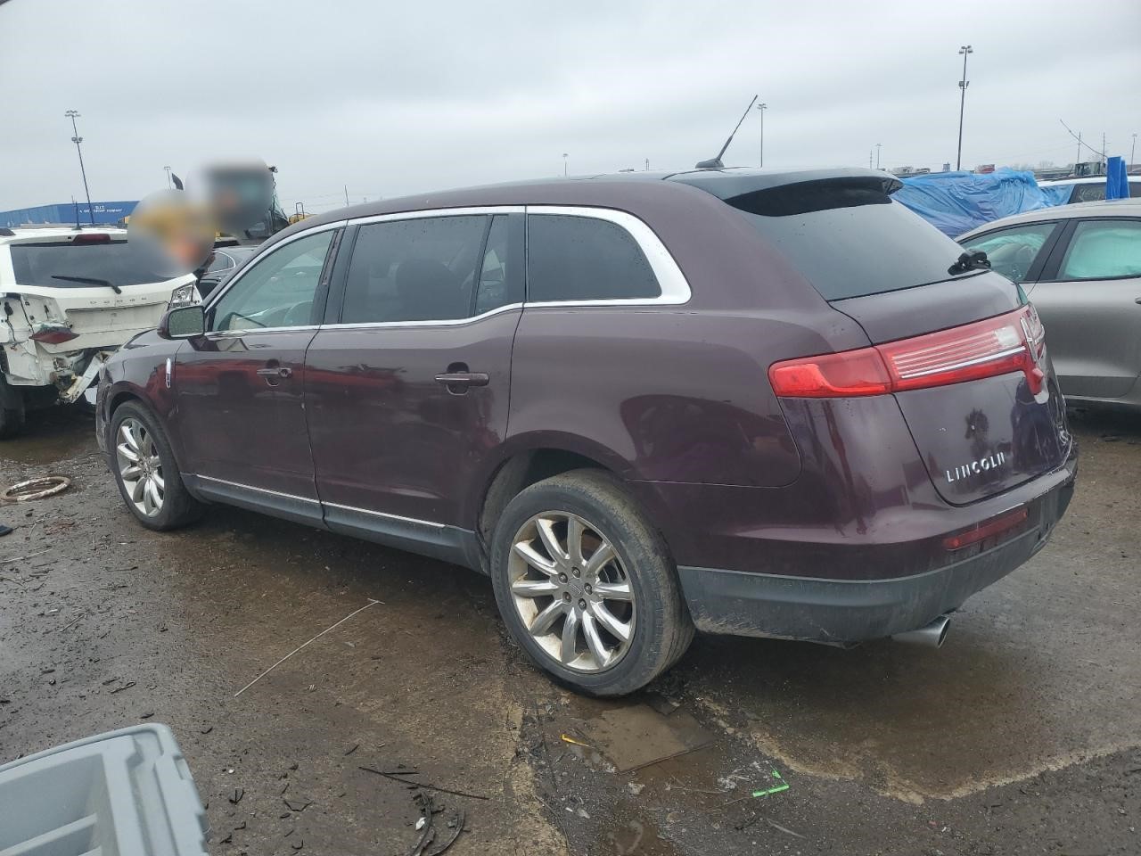 https://f005.backblazeb2.com/file/img-partshotlines-com/Inventory/MA734/Vehicle/23137_07.jpg