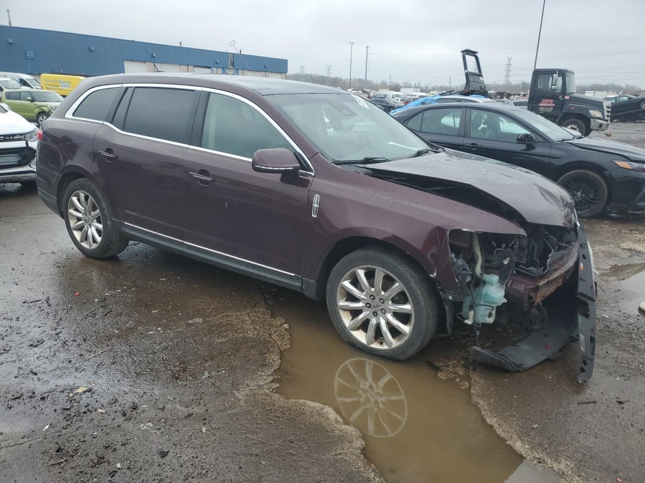 https://f005.backblazeb2.com/file/img-partshotlines-com/Inventory/MA734/Vehicle/23137_09.jpg