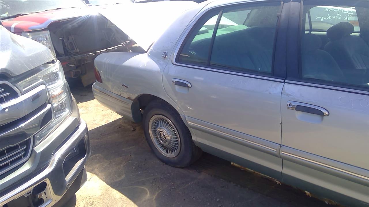 https://f005.backblazeb2.com/file/img-partshotlines-com/Inventory/MA734/Vehicle/23269_05.jpg