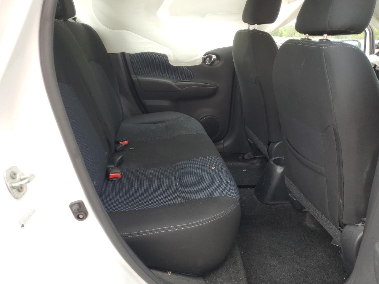 https://f005.backblazeb2.com/file/img-partshotlines-com/Inventory/MA734/Vehicle/23290_11.jpg