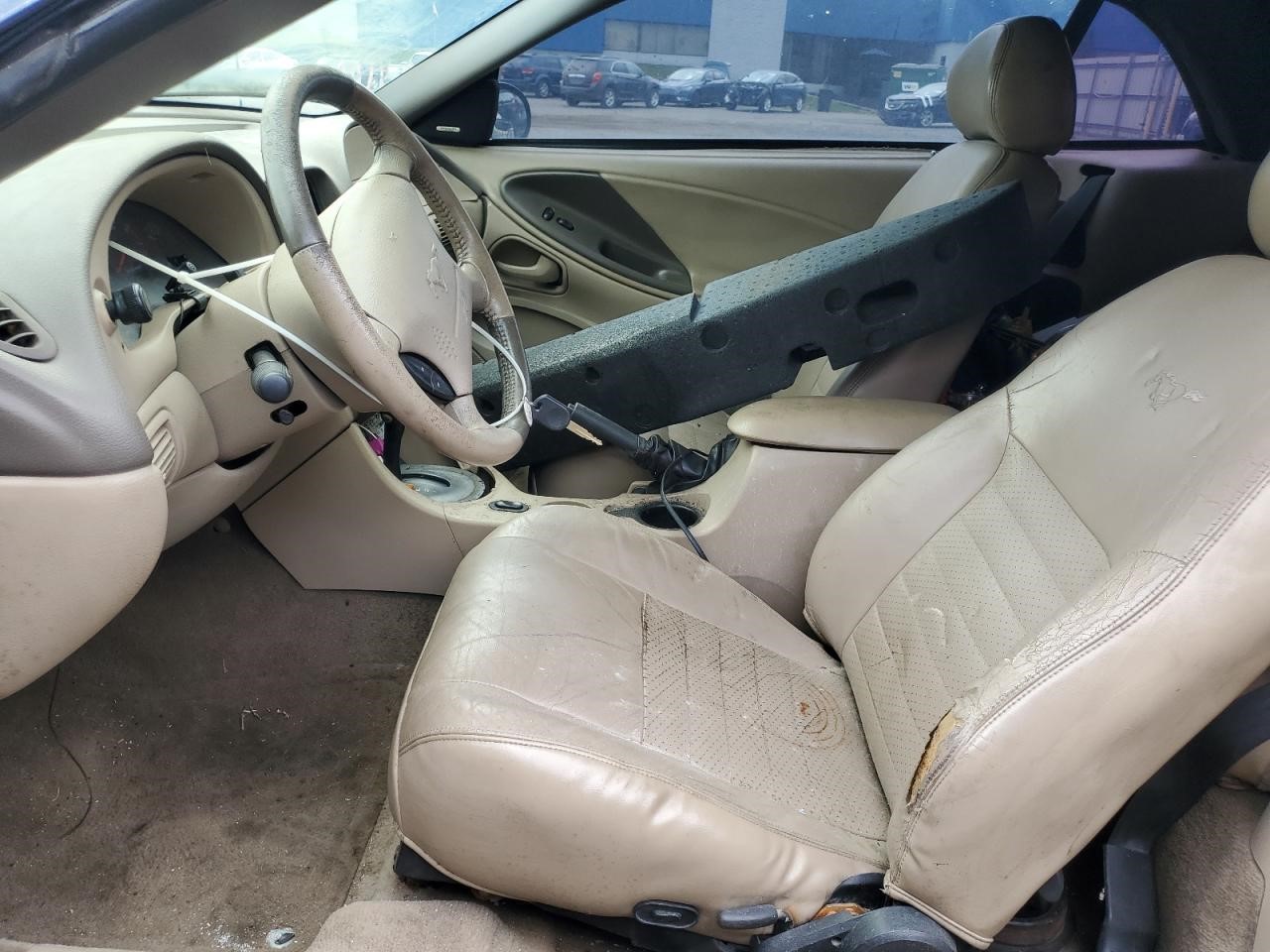 https://f005.backblazeb2.com/file/img-partshotlines-com/Inventory/MA734/Vehicle/23394_07.jpg