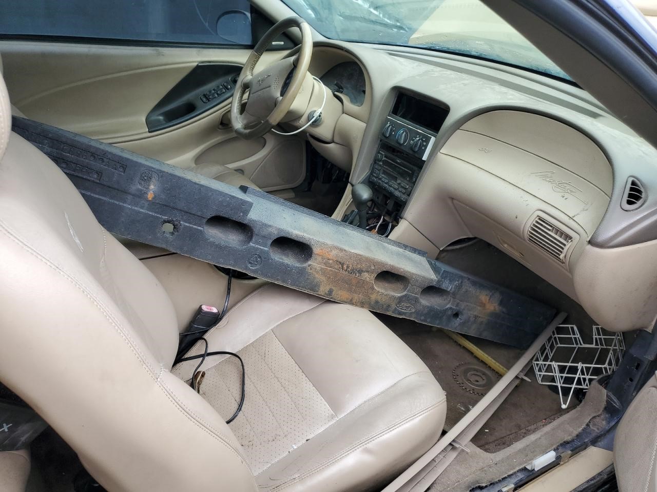 https://f005.backblazeb2.com/file/img-partshotlines-com/Inventory/MA734/Vehicle/23394_08.jpg