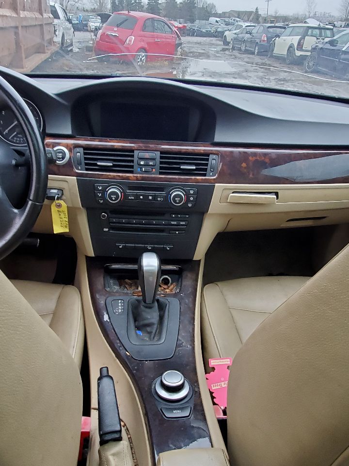 https://f005.backblazeb2.com/file/img-partshotlines-com/Inventory/MA734/Vehicle/23501_09.jpg