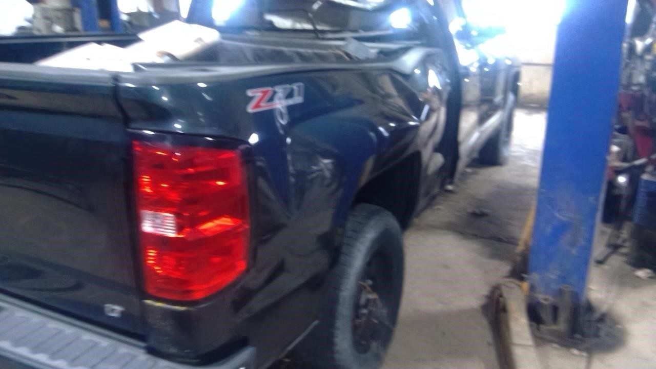 https://f005.backblazeb2.com/file/img-partshotlines-com/Inventory/MA734/Vehicle/23516_12.jpg