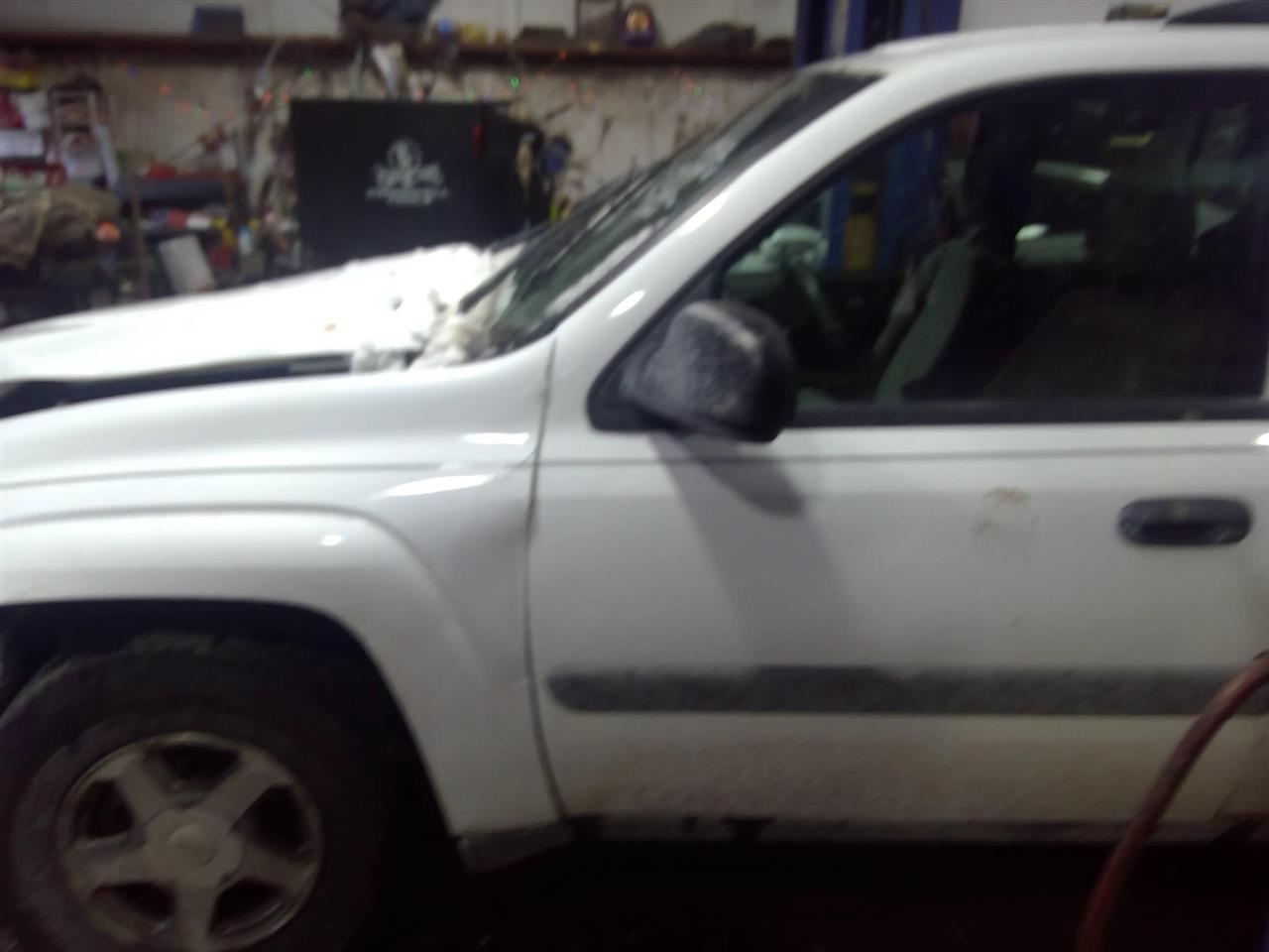 https://f005.backblazeb2.com/file/img-partshotlines-com/Inventory/MA734/Vehicle/23563_07.jpg