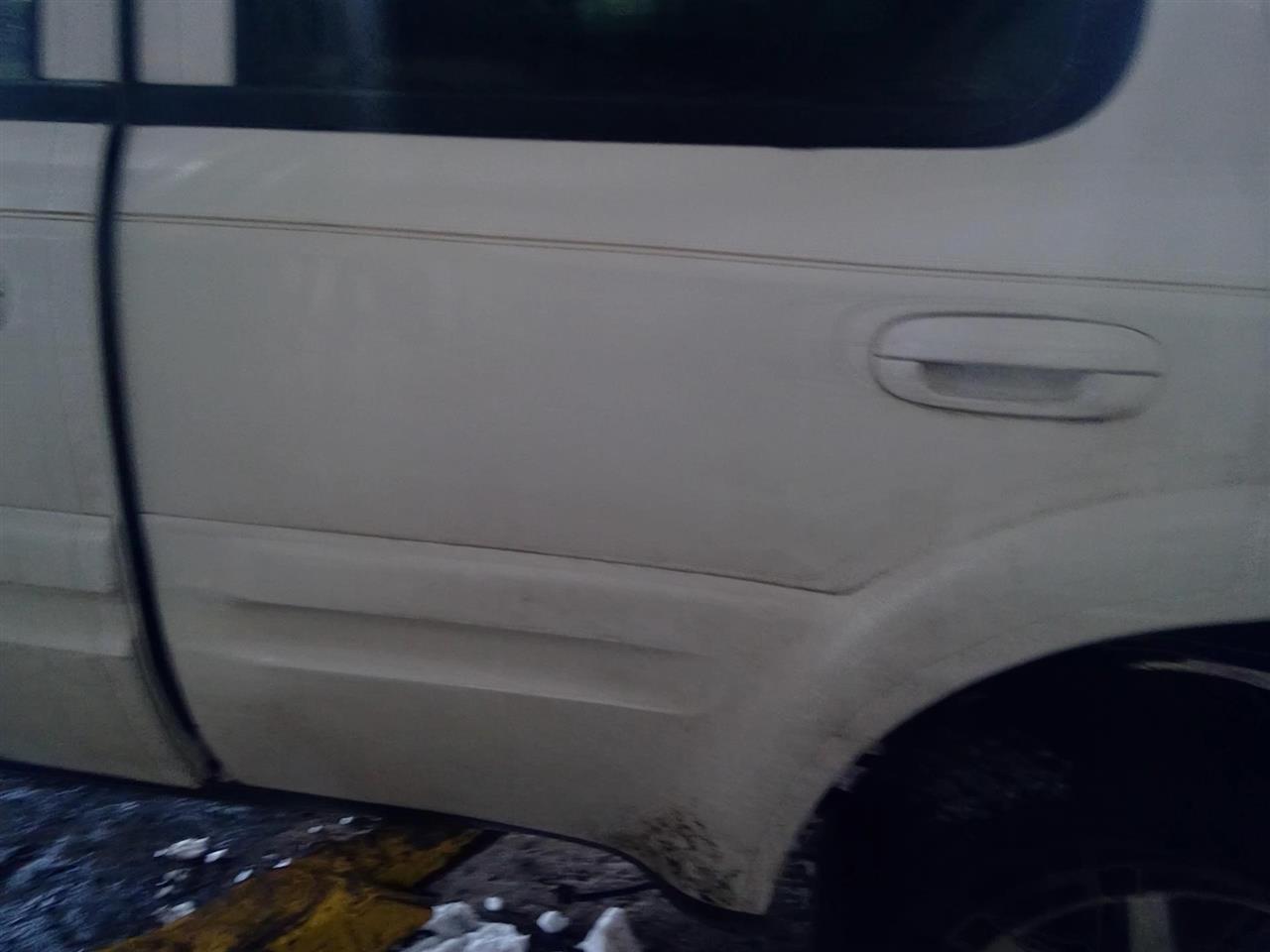 https://f005.backblazeb2.com/file/img-partshotlines-com/Inventory/MA734/Vehicle/23571_08.jpg