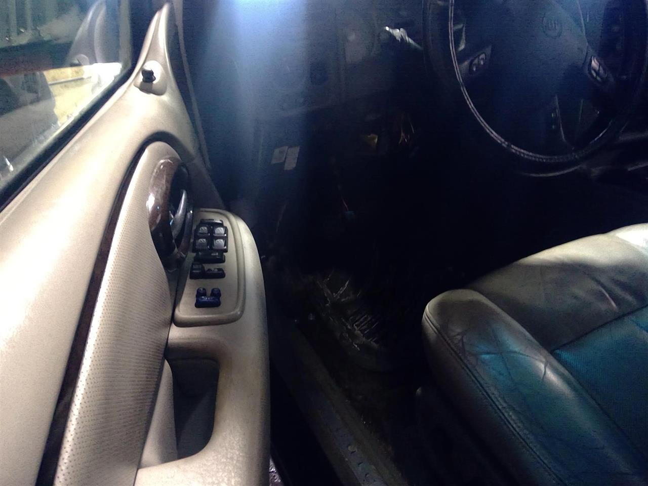 https://f005.backblazeb2.com/file/img-partshotlines-com/Inventory/MA734/Vehicle/23571_11.jpg