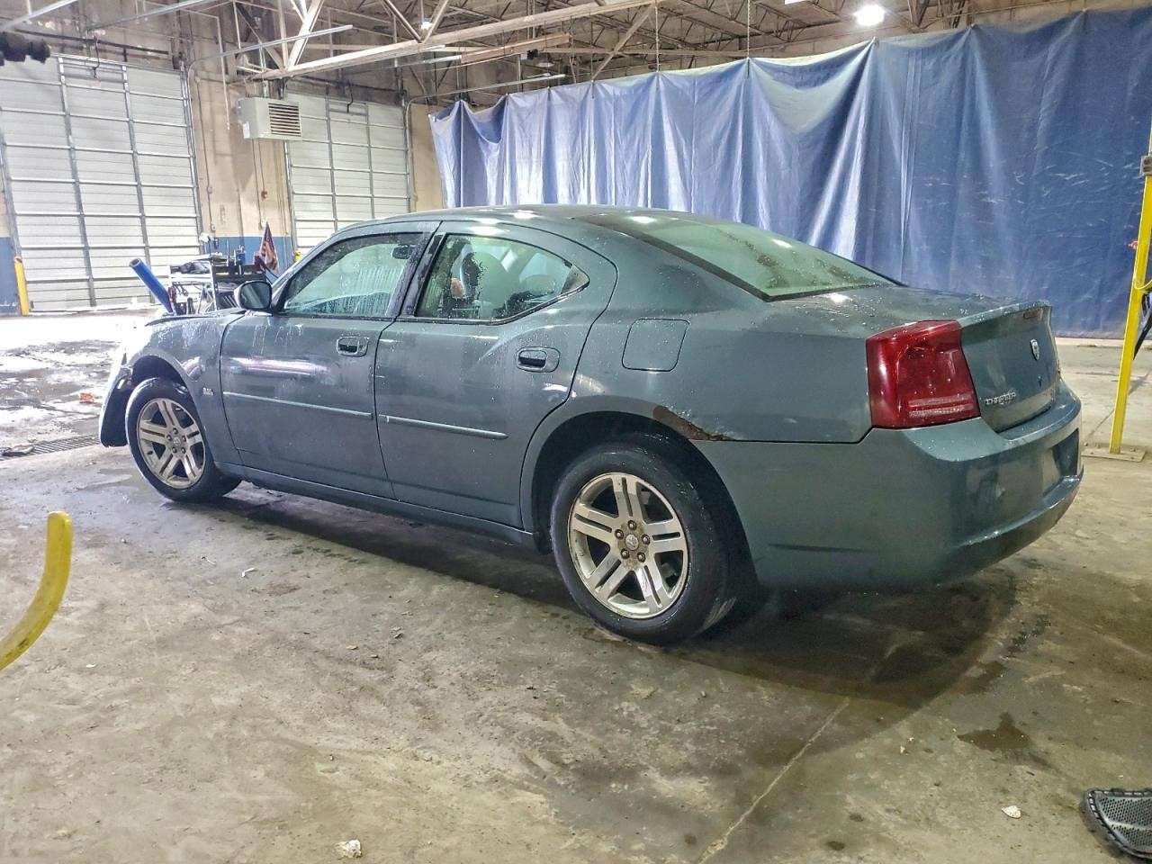 https://f005.backblazeb2.com/file/img-partshotlines-com/Inventory/MA734/Vehicle/23574_03.jpg
