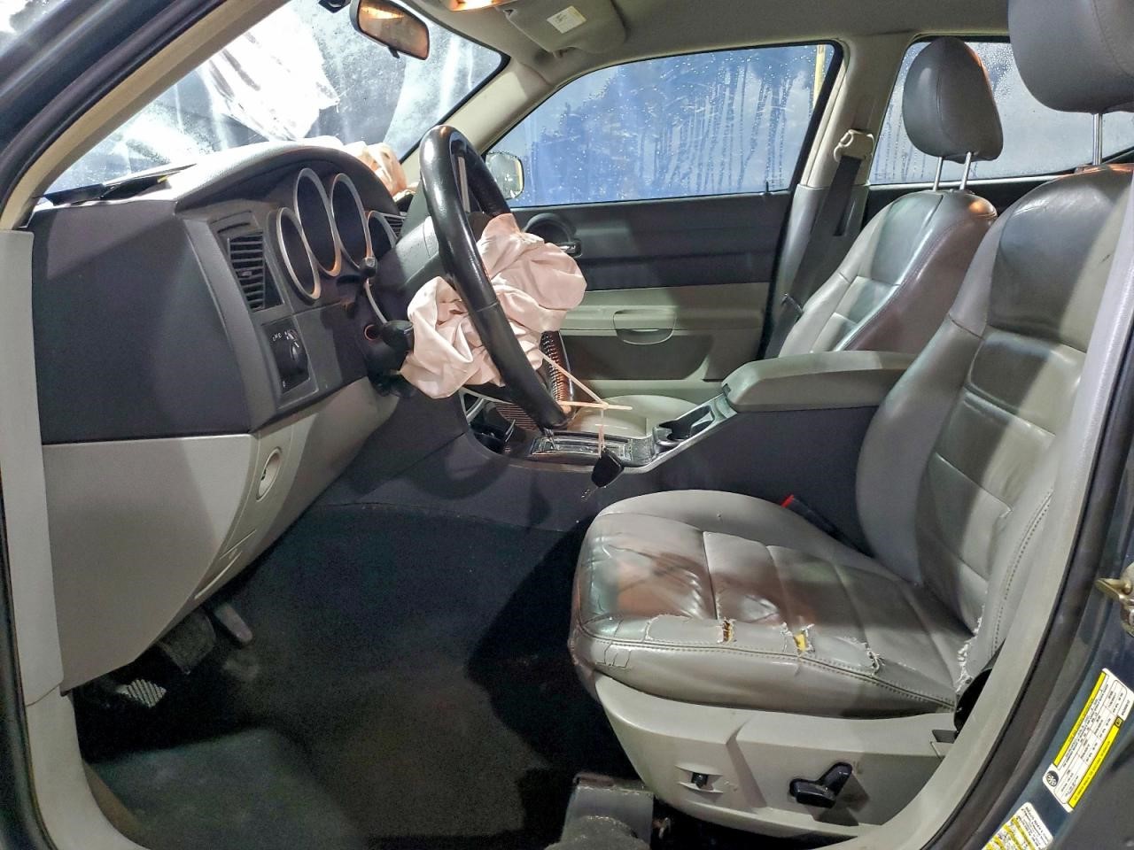 https://f005.backblazeb2.com/file/img-partshotlines-com/Inventory/MA734/Vehicle/23574_08.jpg