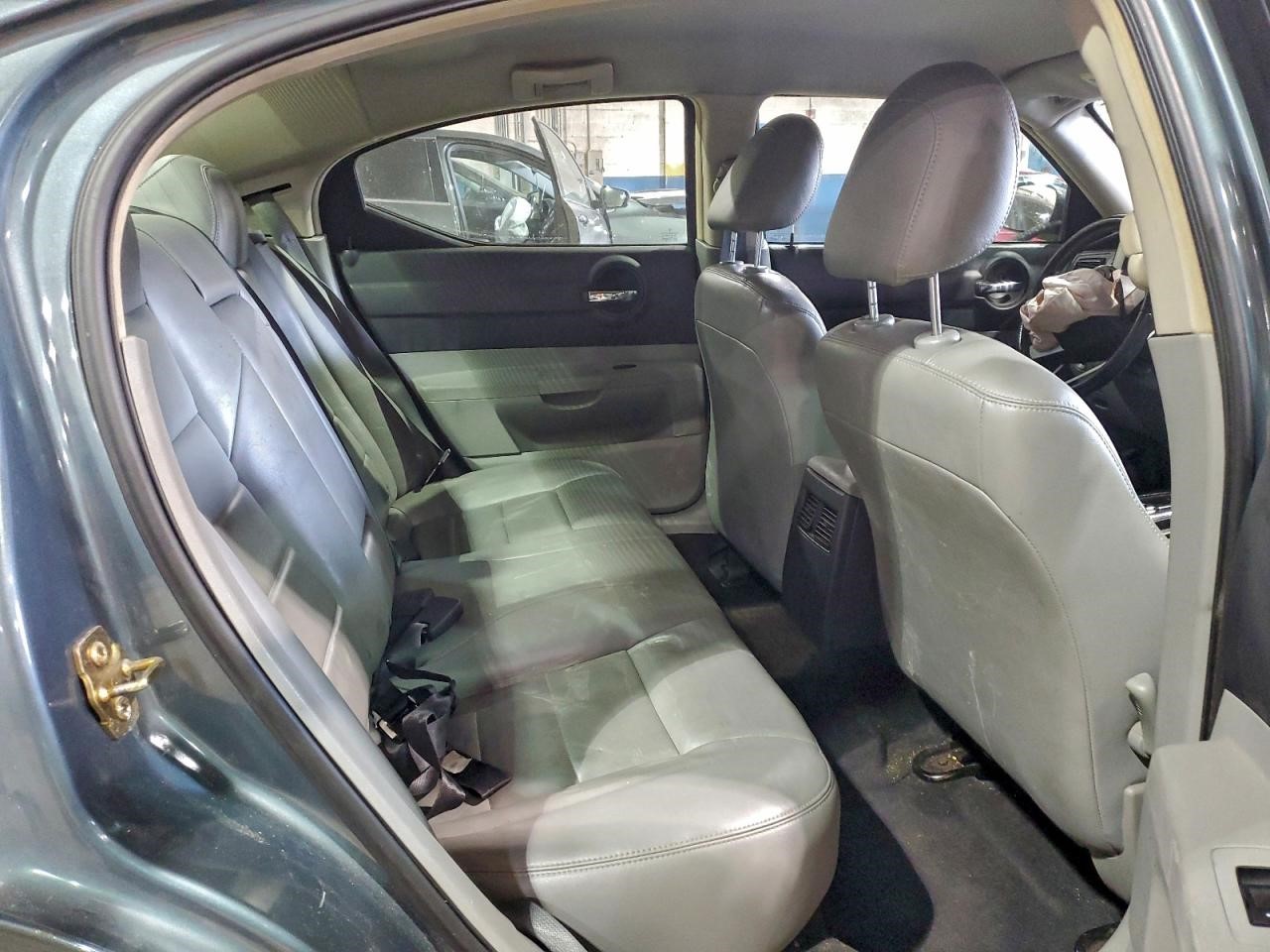 https://f005.backblazeb2.com/file/img-partshotlines-com/Inventory/MA734/Vehicle/23574_11.jpg