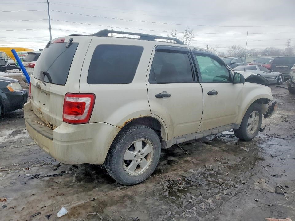 https://f005.backblazeb2.com/file/img-partshotlines-com/Inventory/MA734/Vehicle/23633_03.jpg