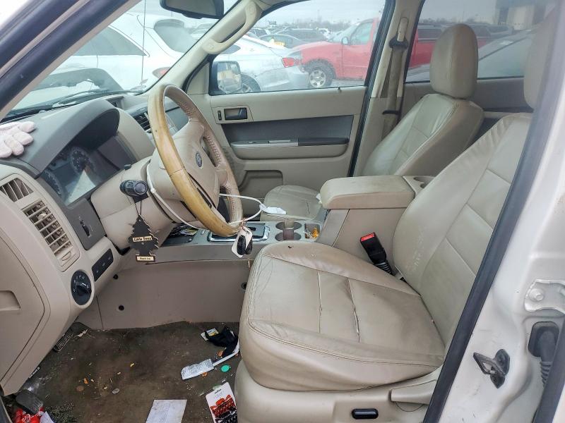 https://f005.backblazeb2.com/file/img-partshotlines-com/Inventory/MA734/Vehicle/23633_07.jpg