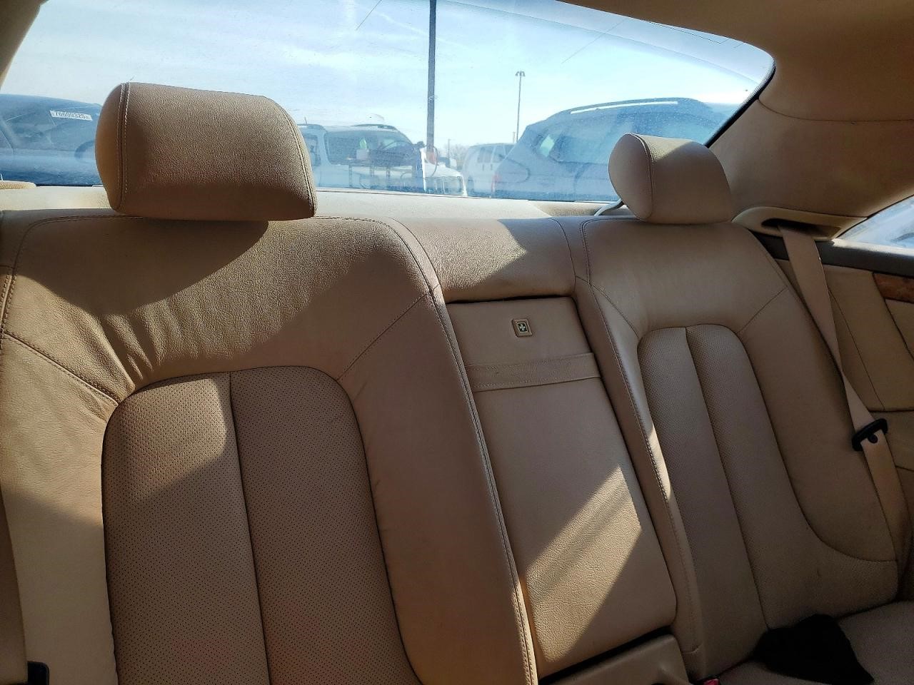 https://f005.backblazeb2.com/file/img-partshotlines-com/Inventory/MA734/Vehicle/23637_10.jpg