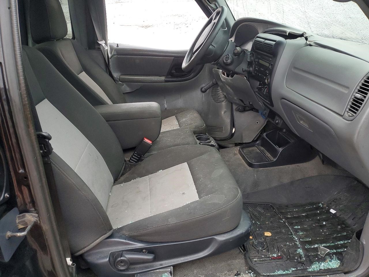 https://f005.backblazeb2.com/file/img-partshotlines-com/Inventory/MA734/Vehicle/23664_07.jpg