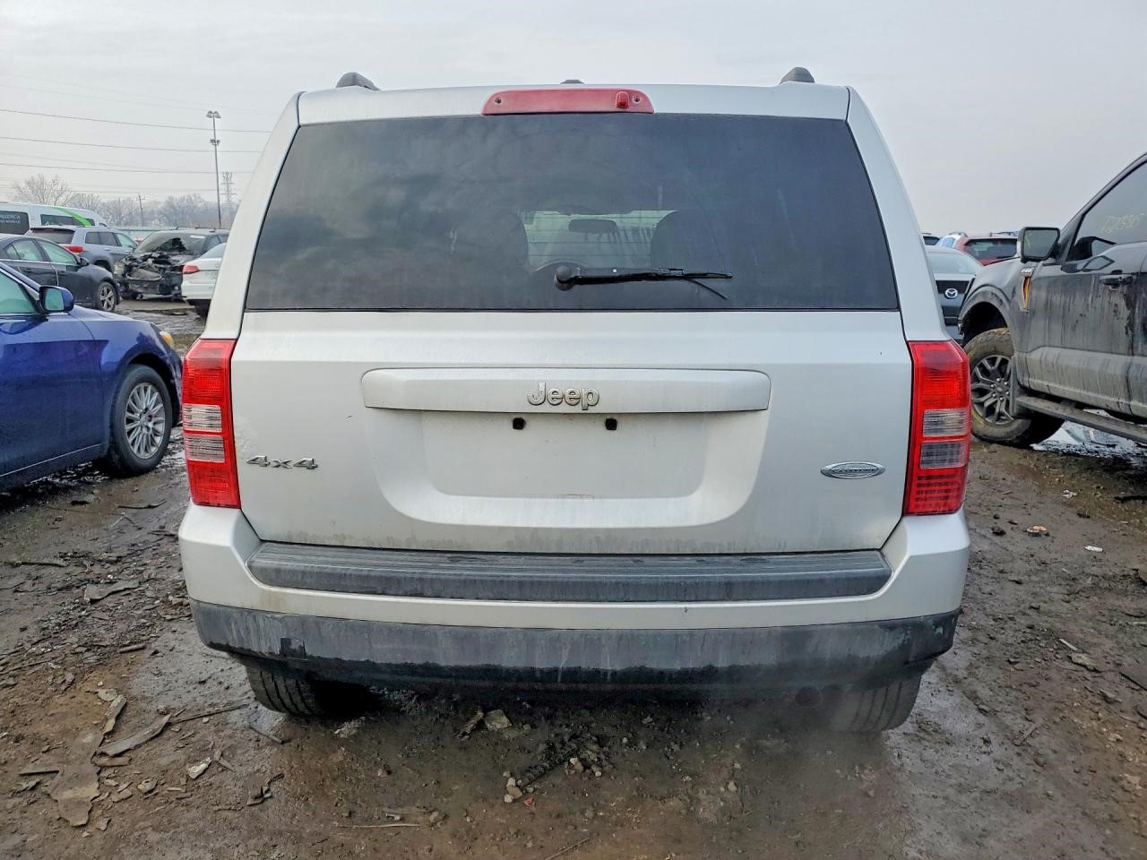 https://f005.backblazeb2.com/file/img-partshotlines-com/Inventory/MA734/Vehicle/23681_06.jpg
