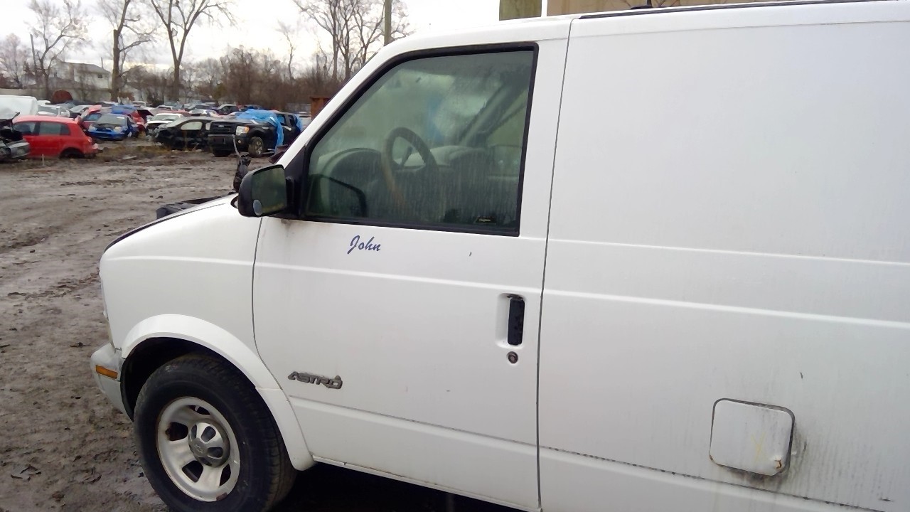 https://f005.backblazeb2.com/file/img-partshotlines-com/Inventory/MA734/Vehicle/23682_01.jpg