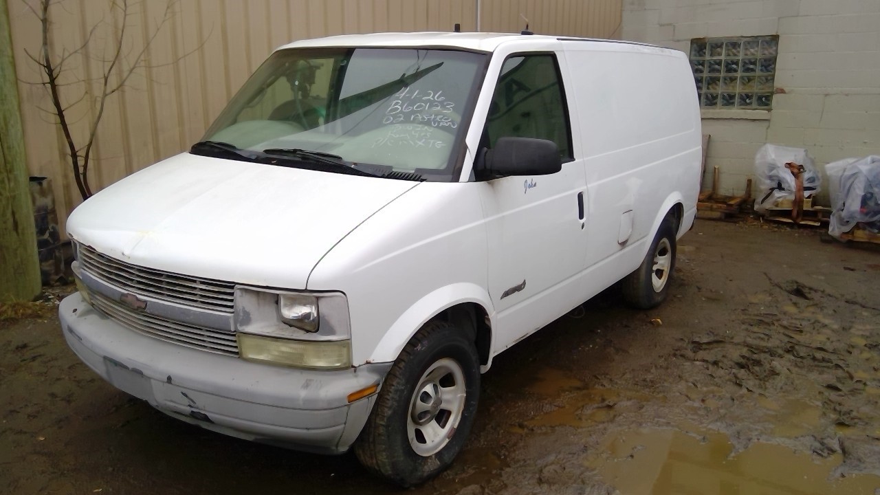 https://f005.backblazeb2.com/file/img-partshotlines-com/Inventory/MA734/Vehicle/23682_05.jpg