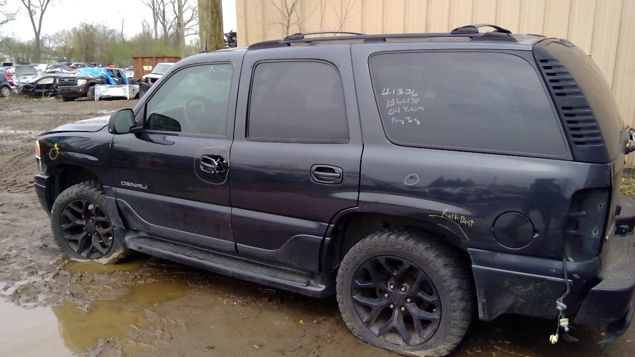 https://f005.backblazeb2.com/file/img-partshotlines-com/Inventory/MA734/Vehicle/23703_04.jpg