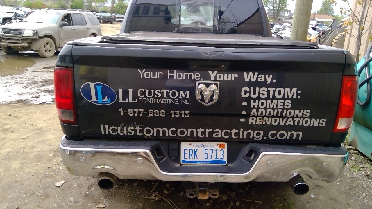 https://f005.backblazeb2.com/file/img-partshotlines-com/Inventory/MA734/Vehicle/23722_06.jpg