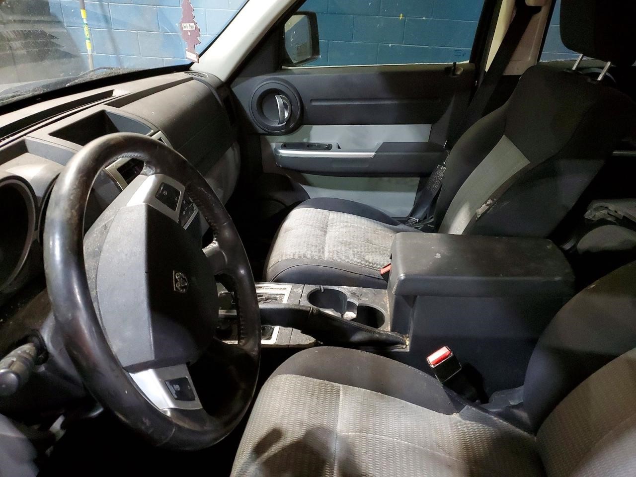 https://f005.backblazeb2.com/file/img-partshotlines-com/Inventory/MA734/Vehicle/23745_07.jpg
