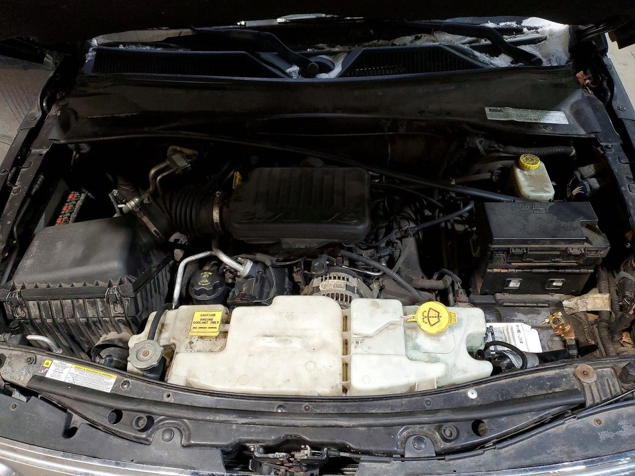 https://f005.backblazeb2.com/file/img-partshotlines-com/Inventory/MA734/Vehicle/23745_11.jpg