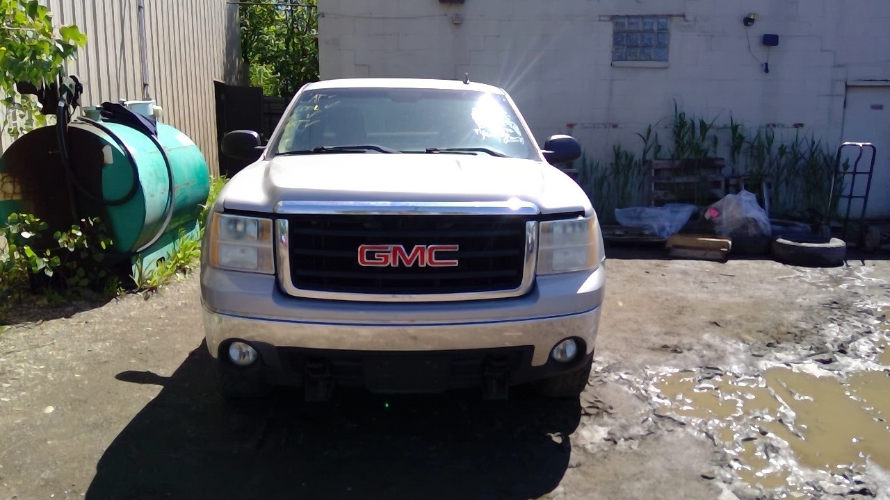 https://f005.backblazeb2.com/file/img-partshotlines-com/Inventory/MA734/Vehicle/23760_07.jpg