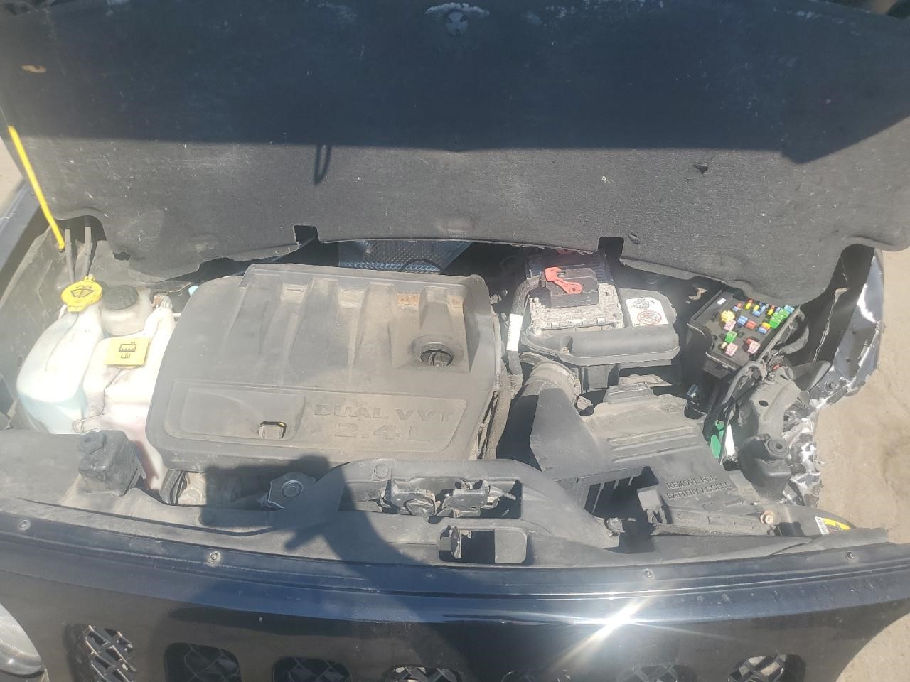 https://f005.backblazeb2.com/file/img-partshotlines-com/Inventory/MA734/Vehicle/23765_10.jpg