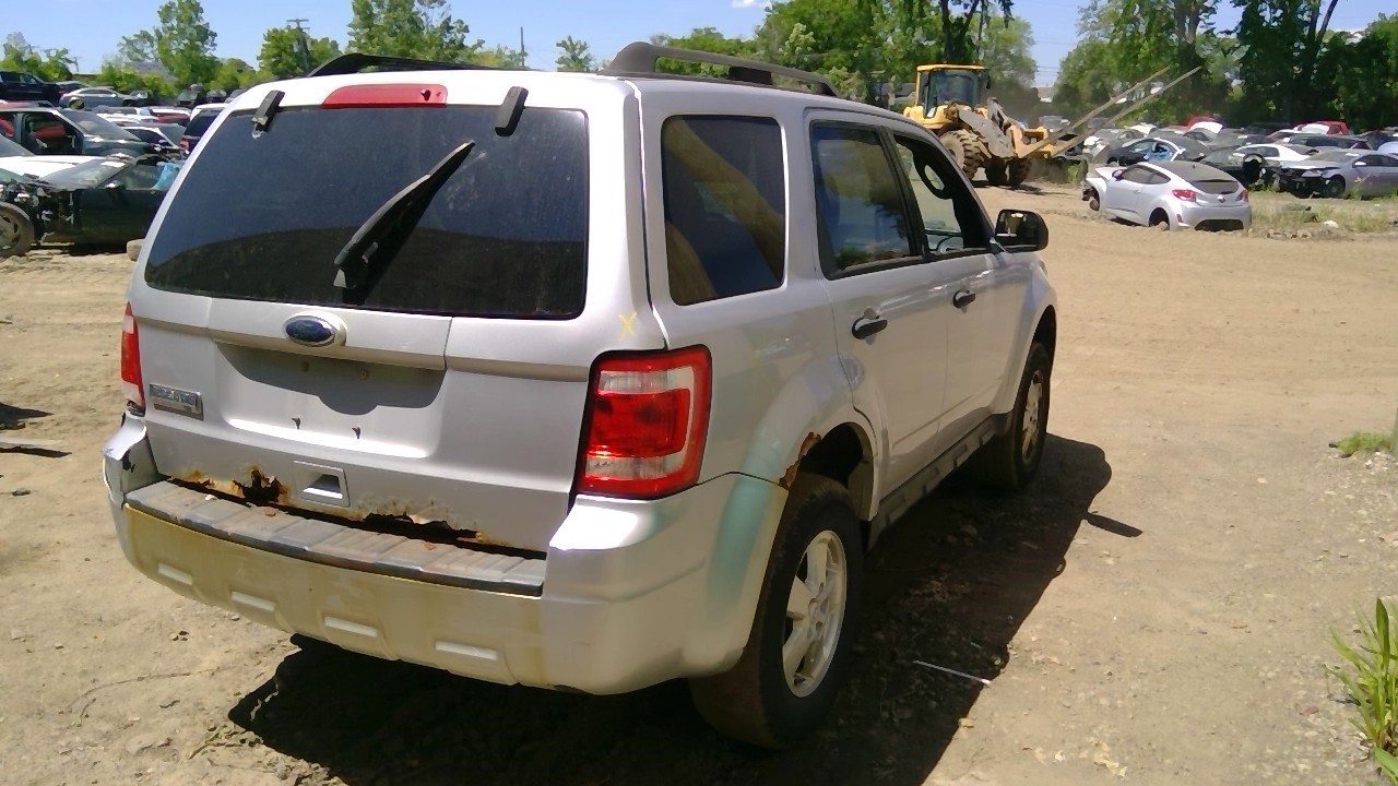 https://f005.backblazeb2.com/file/img-partshotlines-com/Inventory/MA734/Vehicle/23779_05.jpg
