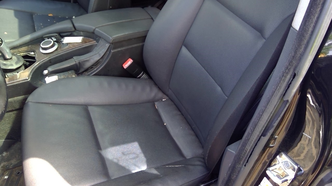 https://f005.backblazeb2.com/file/img-partshotlines-com/Inventory/MA734/Vehicle/23795_12.jpg