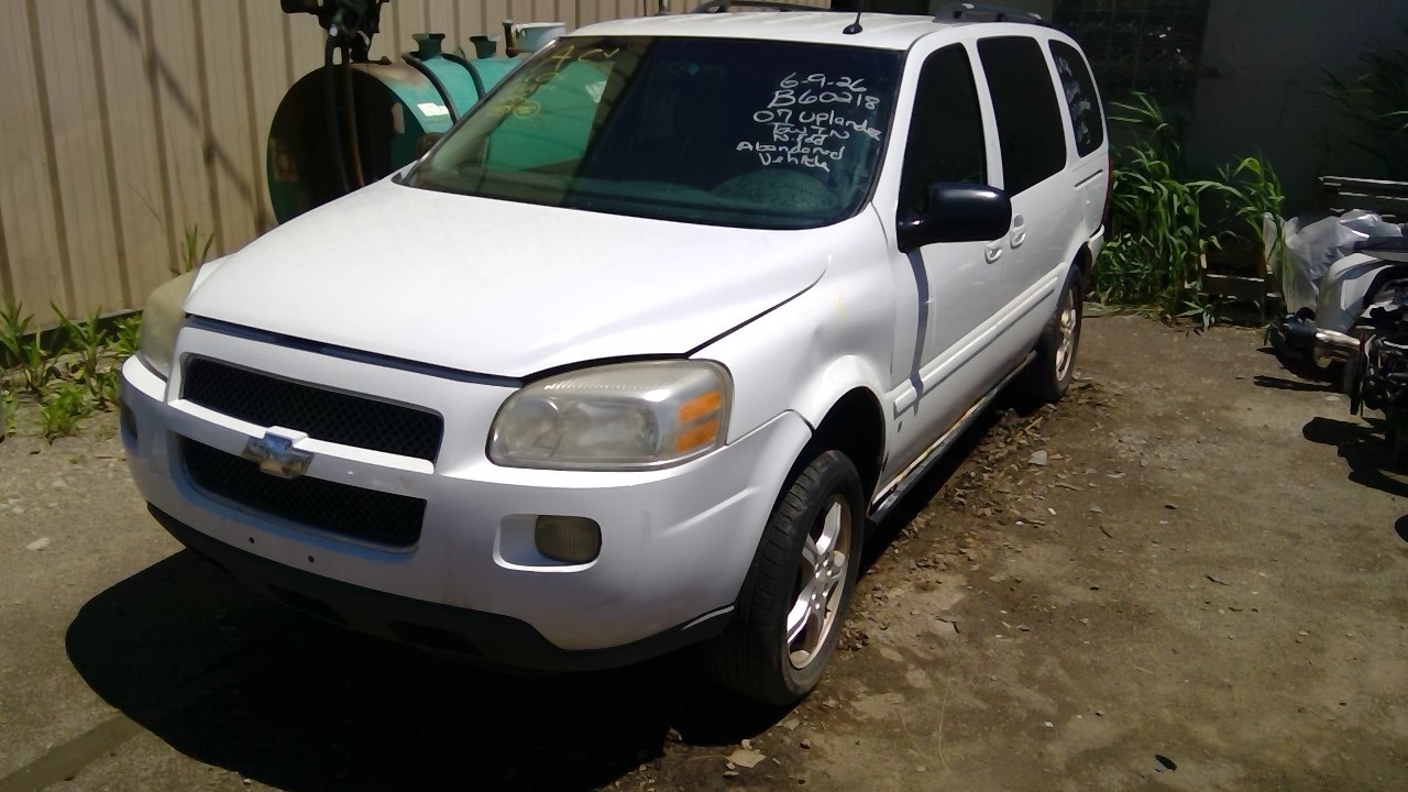 https://f005.backblazeb2.com/file/img-partshotlines-com/Inventory/MA734/Vehicle/23803_01.jpg