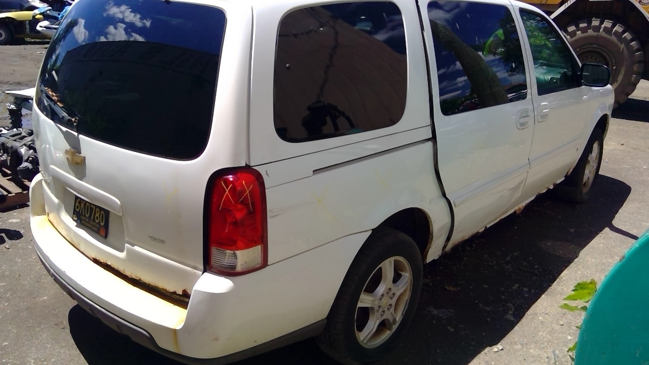 https://f005.backblazeb2.com/file/img-partshotlines-com/Inventory/MA734/Vehicle/23803_07.jpg