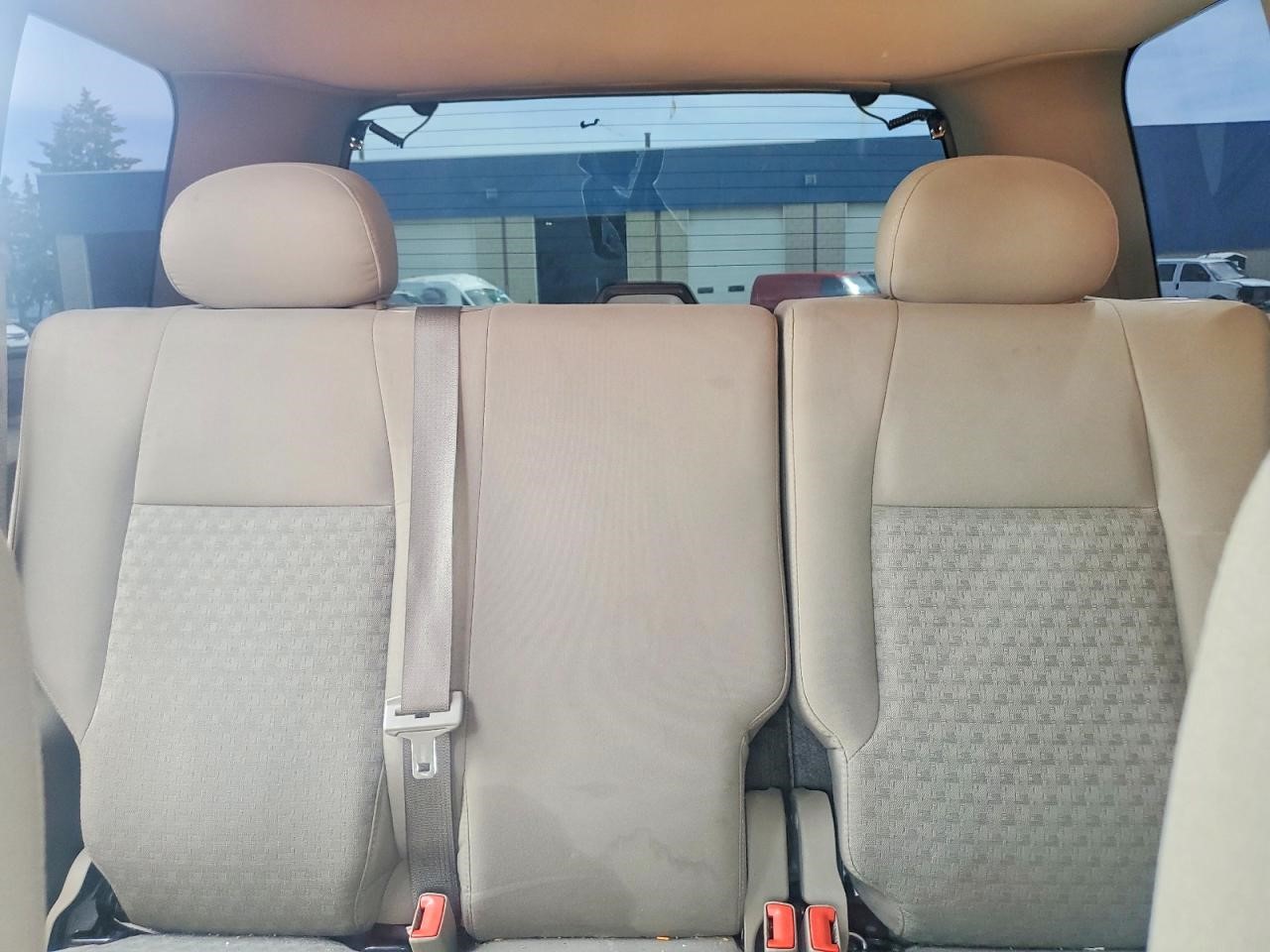 https://f005.backblazeb2.com/file/img-partshotlines-com/Inventory/MA734/Vehicle/23815_09.jpg