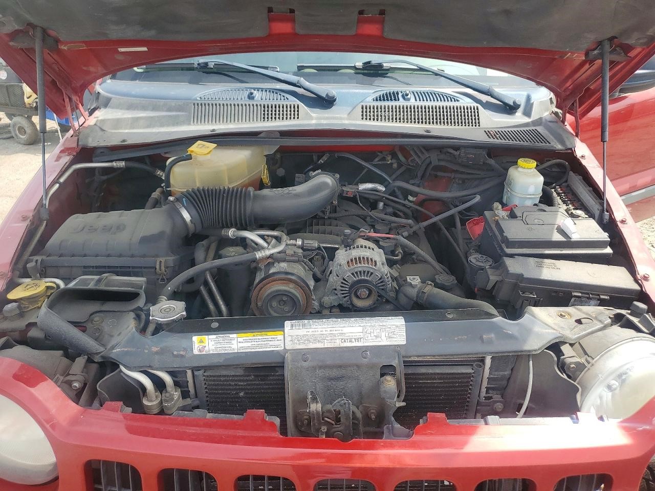 https://f005.backblazeb2.com/file/img-partshotlines-com/Inventory/MA734/Vehicle/23815_11.jpg