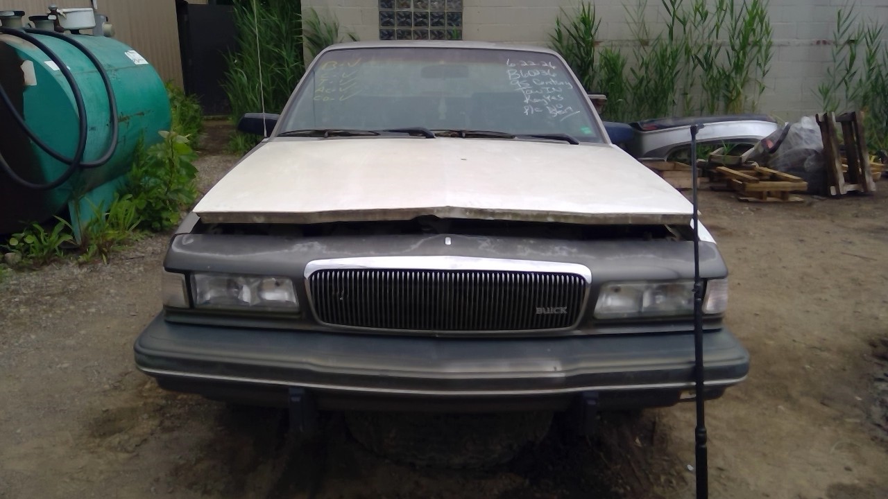 https://f005.backblazeb2.com/file/img-partshotlines-com/Inventory/MA734/Vehicle/23825_06.jpg