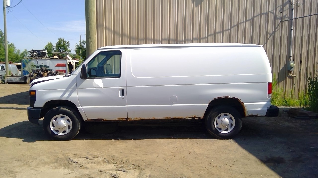 https://f005.backblazeb2.com/file/img-partshotlines-com/Inventory/MA734/Vehicle/23826_03.jpg