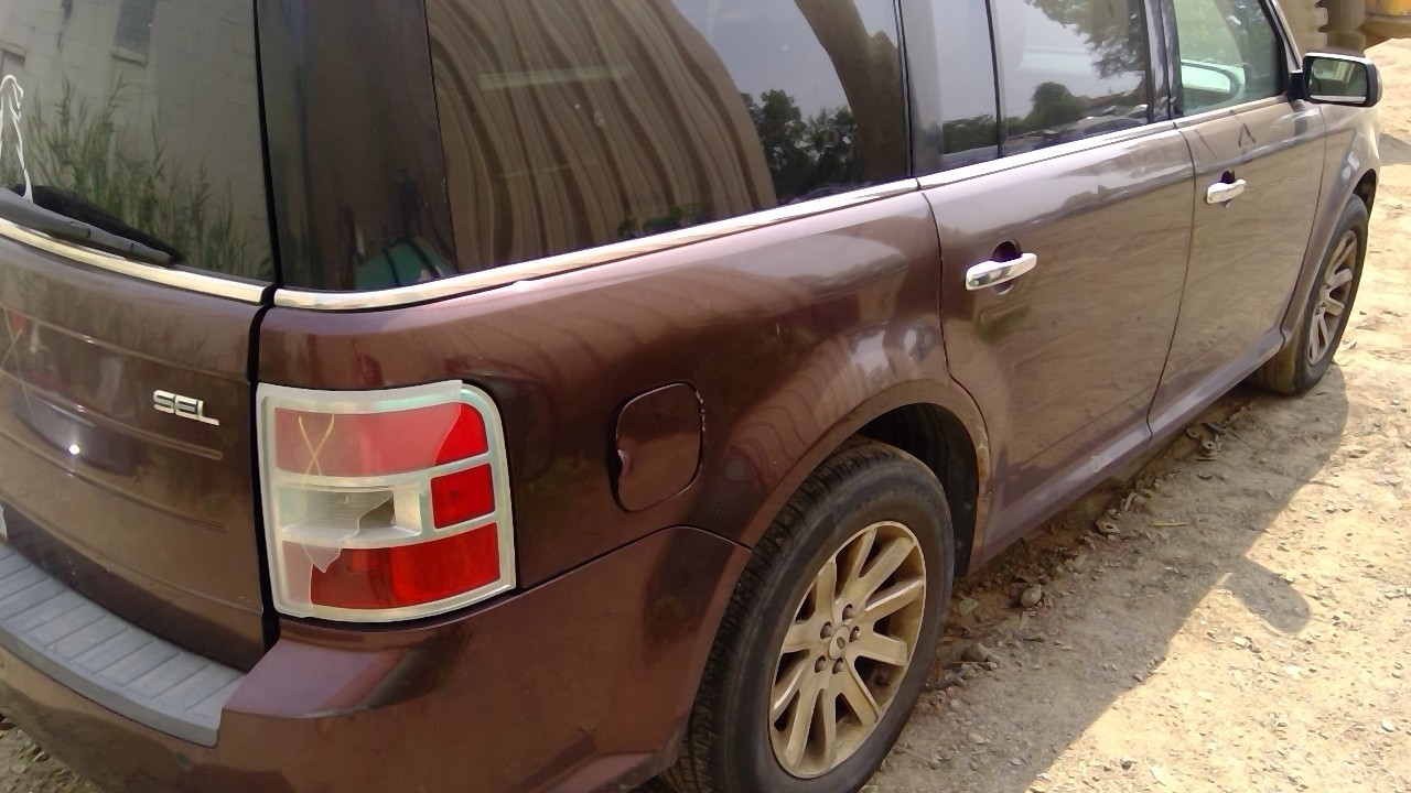 https://f005.backblazeb2.com/file/img-partshotlines-com/Inventory/MA734/Vehicle/23869_07.jpg