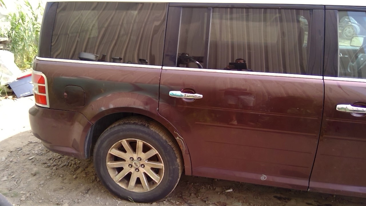 https://f005.backblazeb2.com/file/img-partshotlines-com/Inventory/MA734/Vehicle/23869_08.jpg