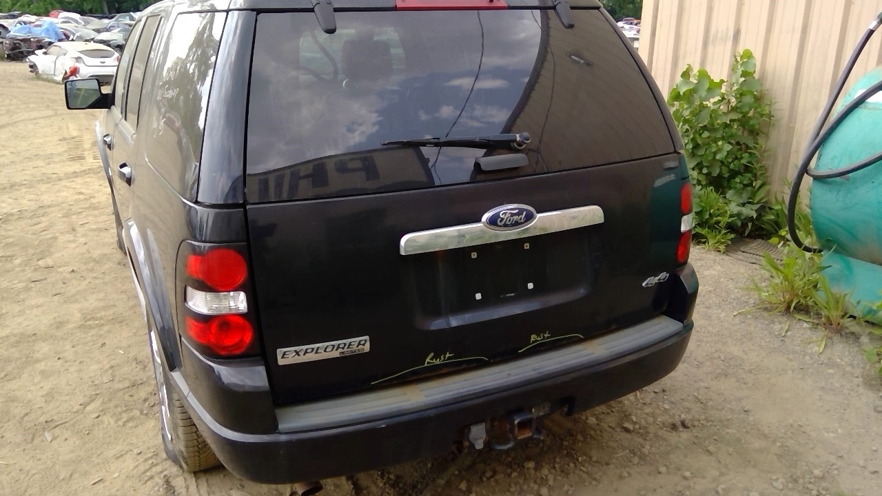 https://f005.backblazeb2.com/file/img-partshotlines-com/Inventory/MA734/Vehicle/23872_04.jpg
