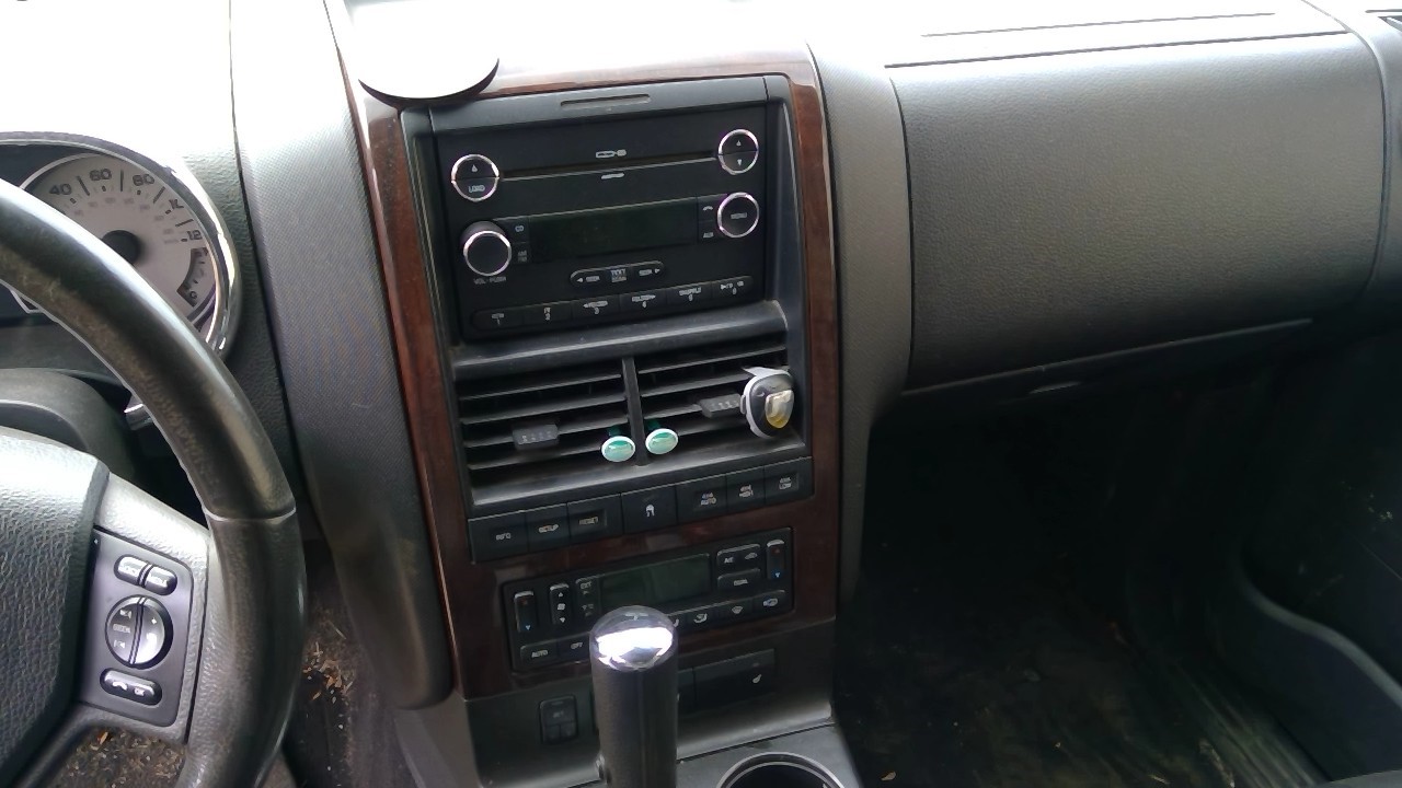 https://f005.backblazeb2.com/file/img-partshotlines-com/Inventory/MA734/Vehicle/23872_12.jpg