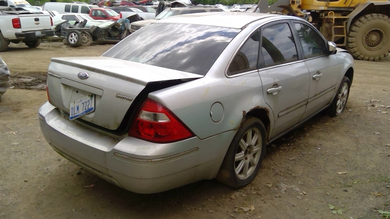https://f005.backblazeb2.com/file/img-partshotlines-com/Inventory/MA734/Vehicle/23894_06.jpg