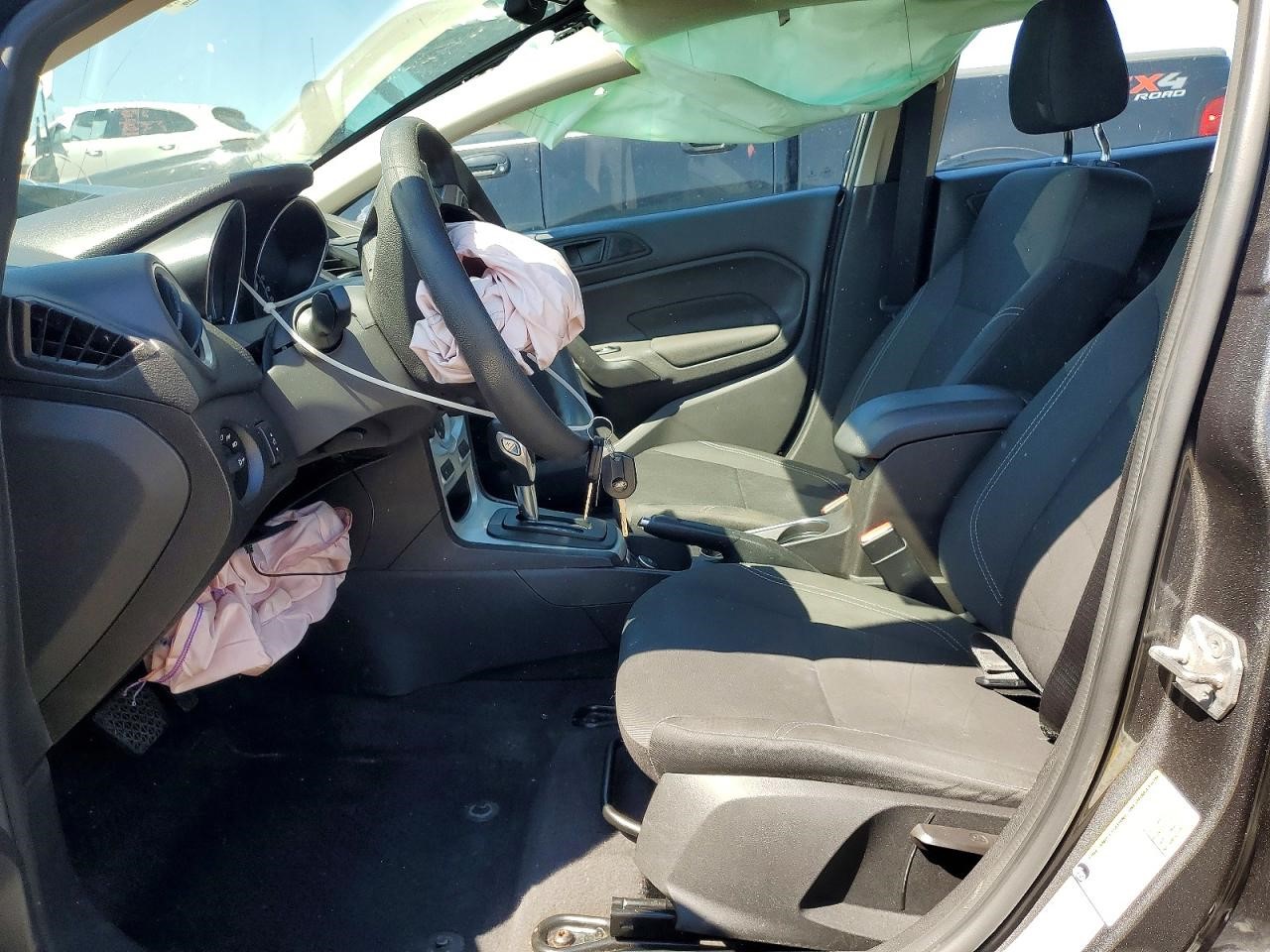 https://f005.backblazeb2.com/file/img-partshotlines-com/Inventory/MA734/Vehicle/23901_07.jpg