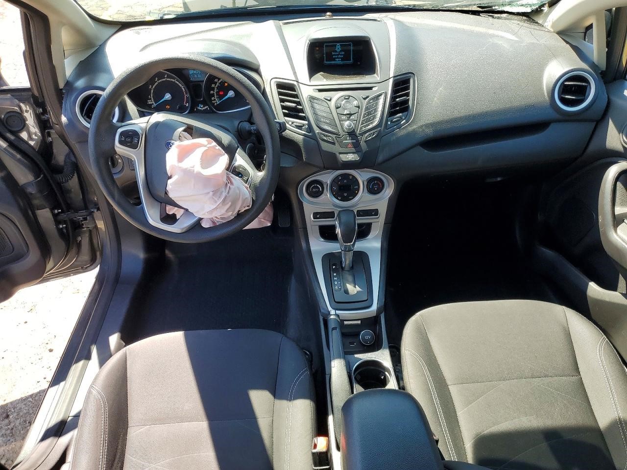 https://f005.backblazeb2.com/file/img-partshotlines-com/Inventory/MA734/Vehicle/23901_08.jpg