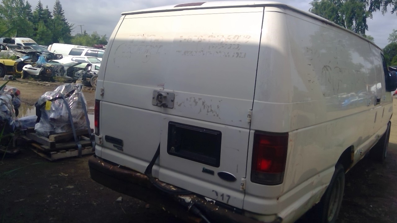 https://f005.backblazeb2.com/file/img-partshotlines-com/Inventory/MA734/Vehicle/23909_03.jpg