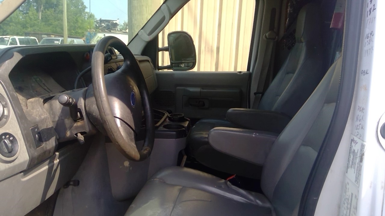 https://f005.backblazeb2.com/file/img-partshotlines-com/Inventory/MA734/Vehicle/23909_08.jpg