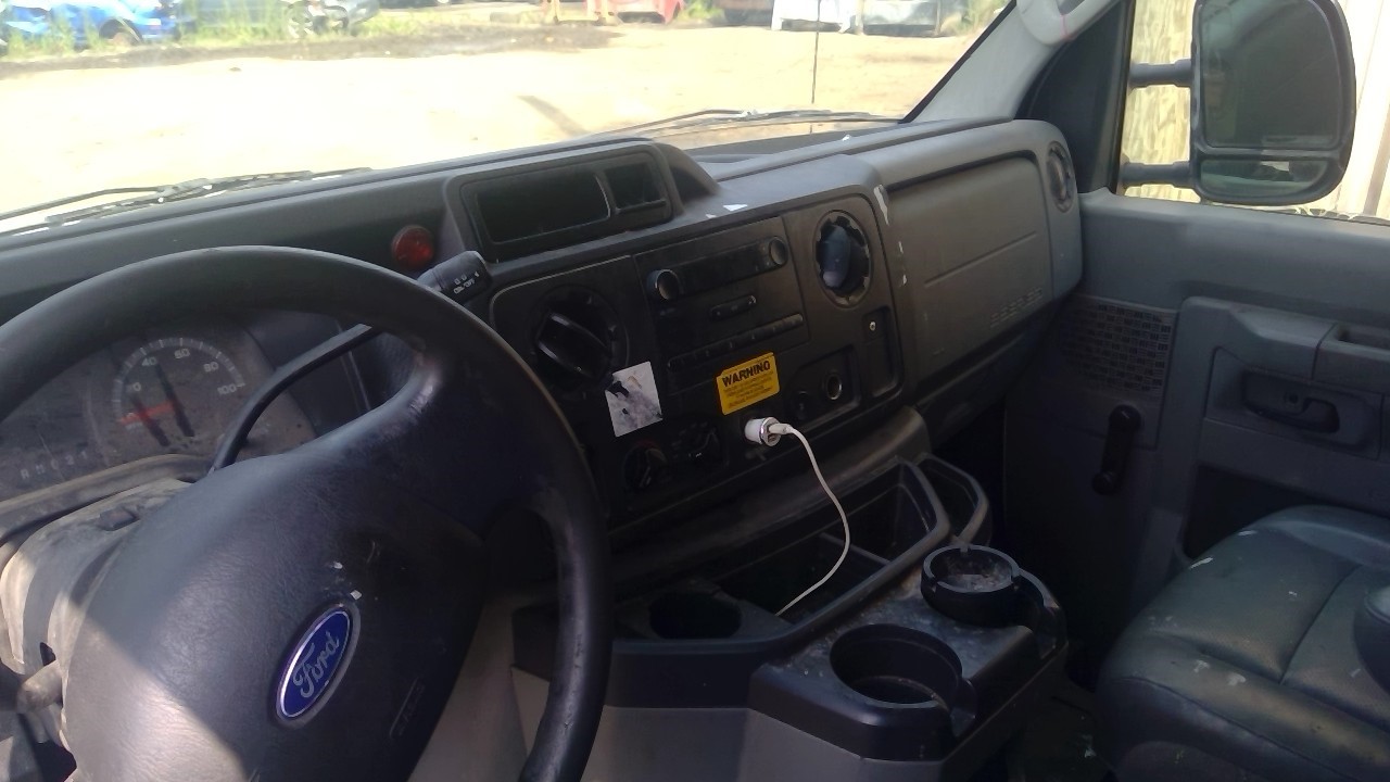 https://f005.backblazeb2.com/file/img-partshotlines-com/Inventory/MA734/Vehicle/23909_09.jpg