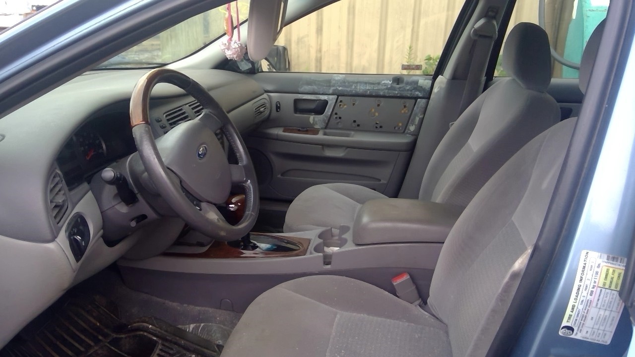 https://f005.backblazeb2.com/file/img-partshotlines-com/Inventory/MA734/Vehicle/23910_08.jpg