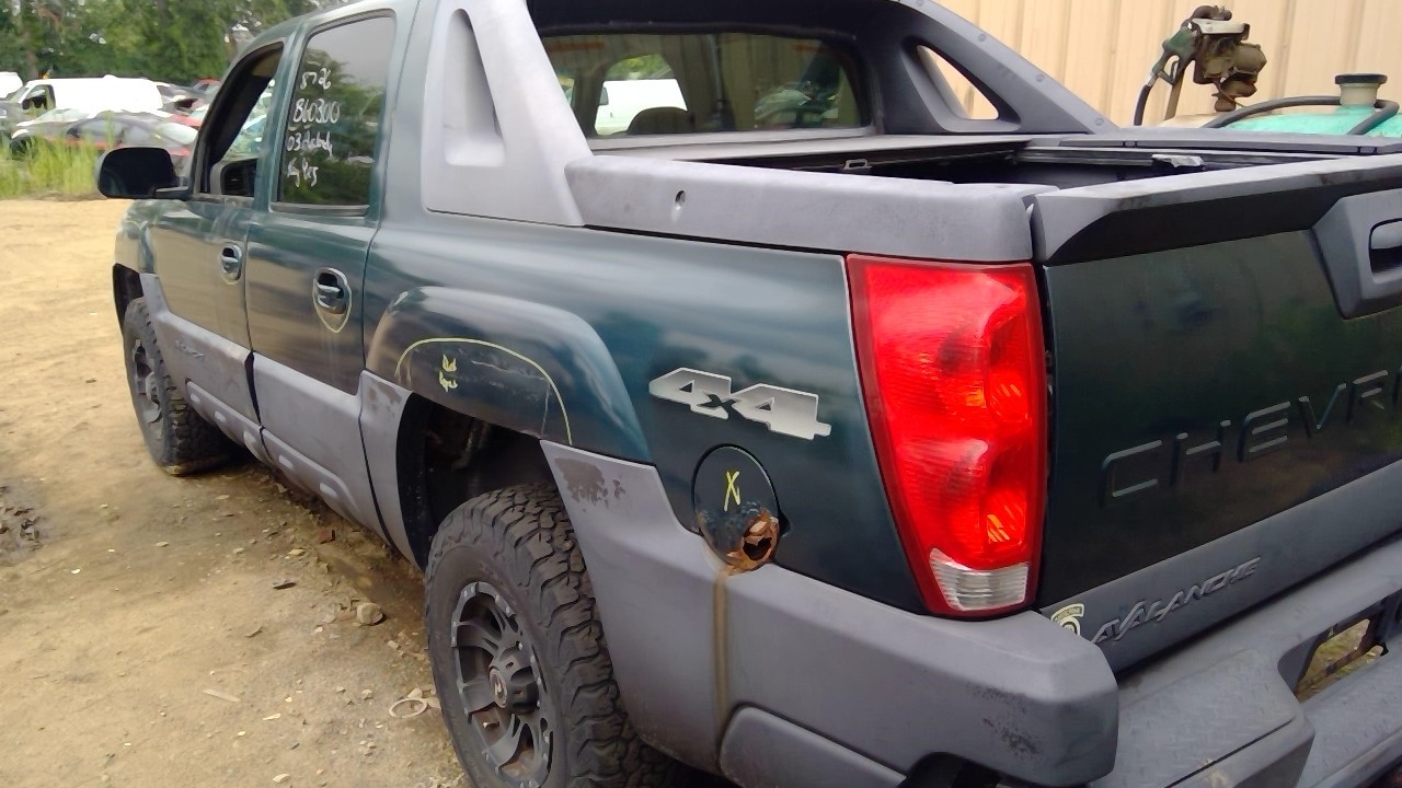 https://f005.backblazeb2.com/file/img-partshotlines-com/Inventory/MA734/Vehicle/23912_02.jpg