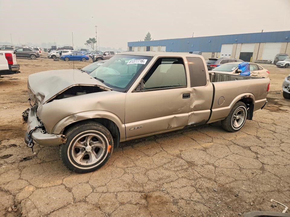 https://f005.backblazeb2.com/file/img-partshotlines-com/Inventory/MA734/Vehicle/23921_01.jpg