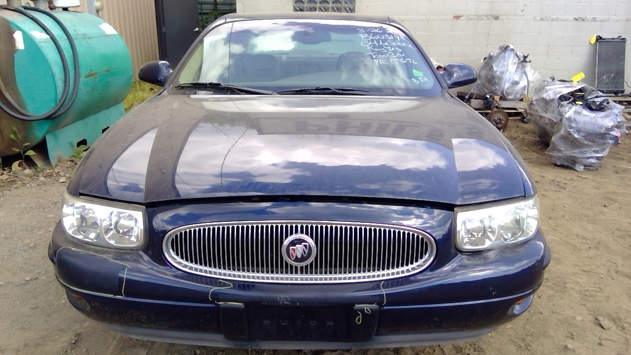 https://f005.backblazeb2.com/file/img-partshotlines-com/Inventory/MA734/Vehicle/23934_07.jpg