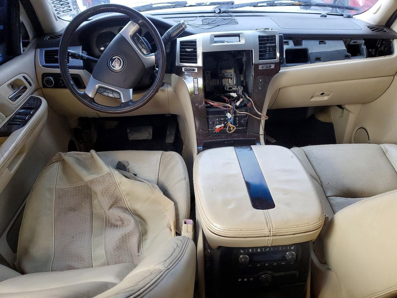 https://f005.backblazeb2.com/file/img-partshotlines-com/Inventory/MA734/Vehicle/23955_08.jpg